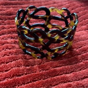 Elegant Black and Brown Openwork Bracelet